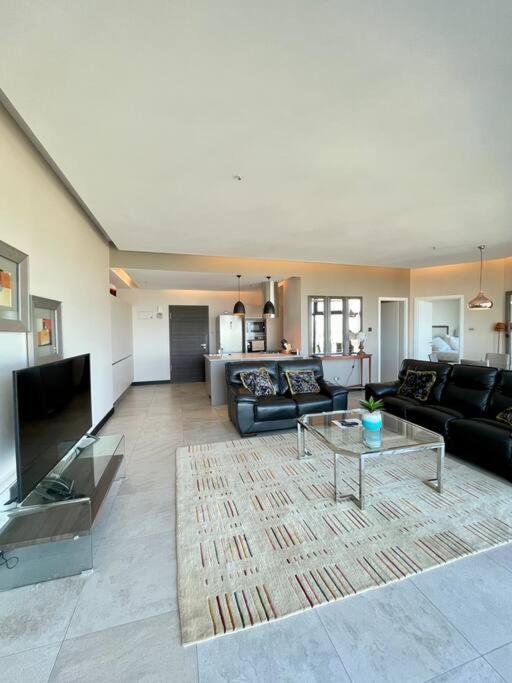City View Apartment Nestled In The Heart Of Nbo Nairobi Exterior photo